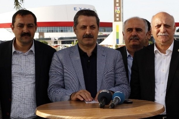 AK-Parti-İl-Baskani-Riza-Sumer-gidahatti